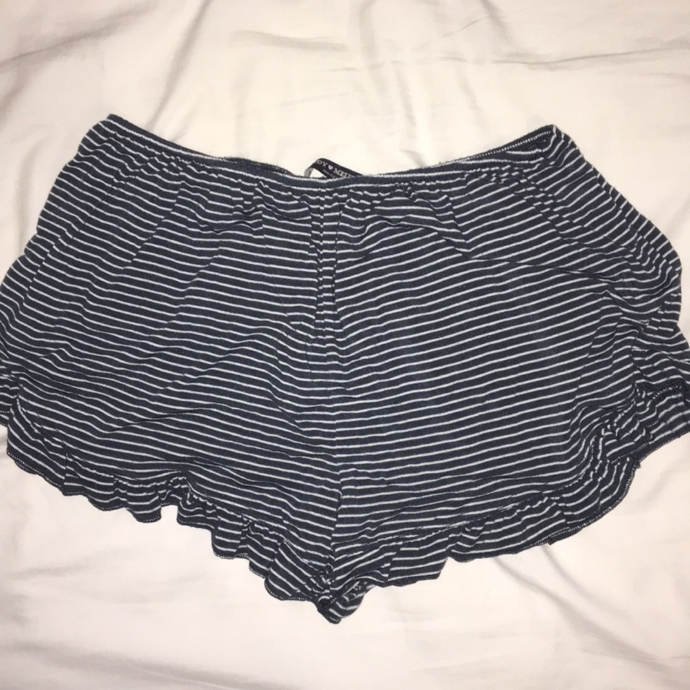 COPY - Striped Vodi shorts